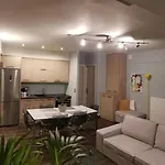 Kyra's Roof Terrace Flat 스키아토스 타운
